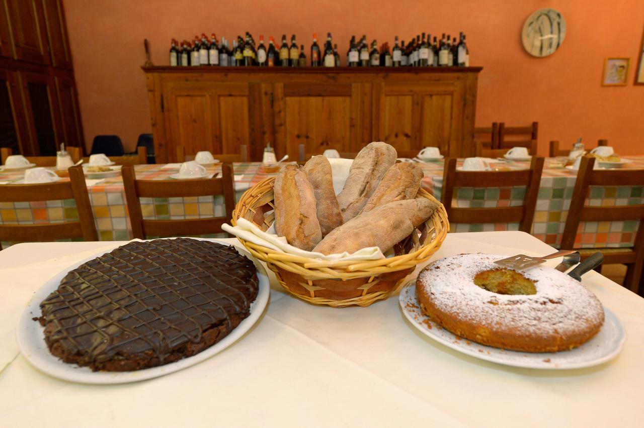 Il Mulino Di Mattie Hotel Bussoleno Luaran gambar